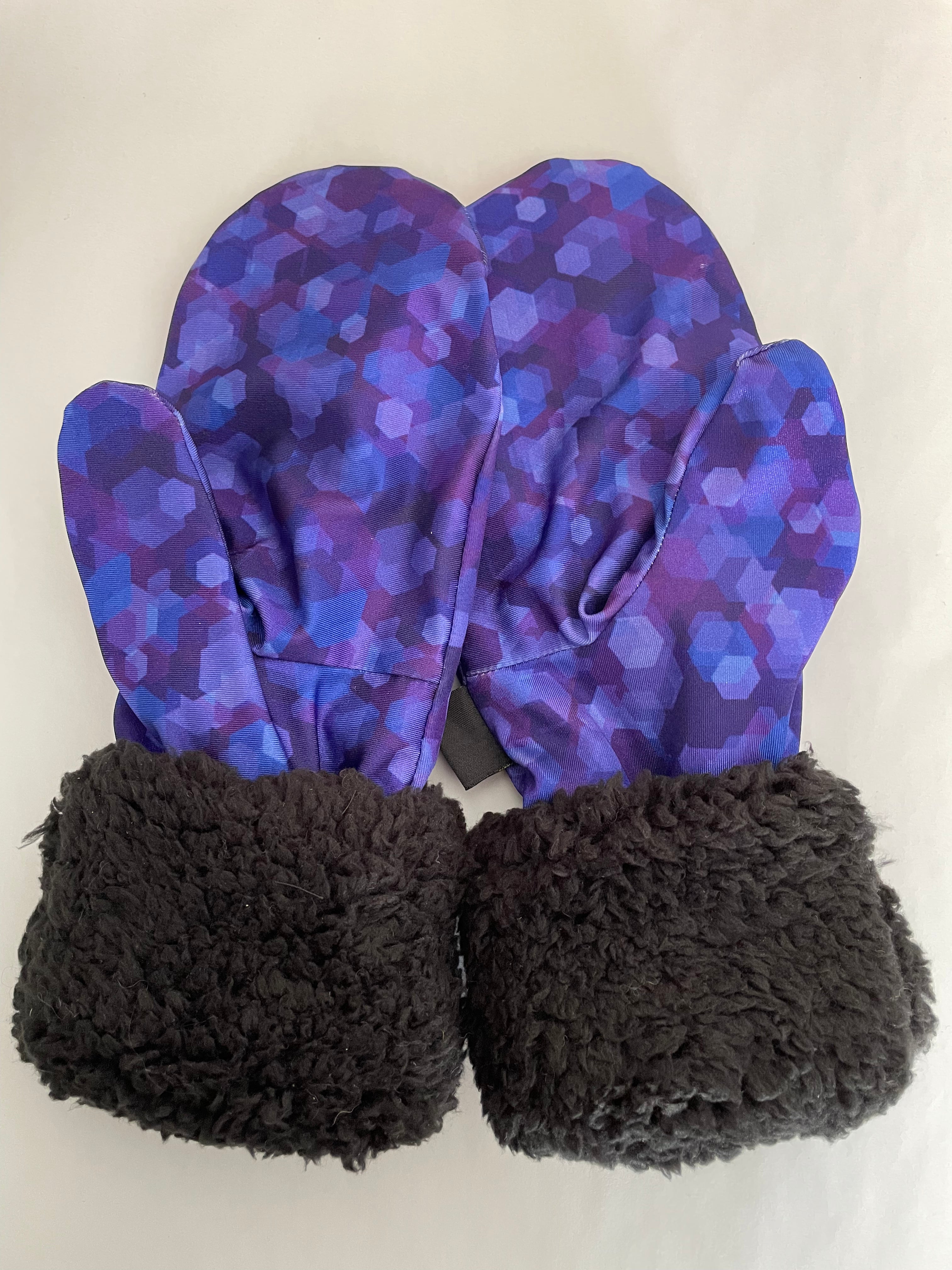 Patterned Mitts - Fractured Purple