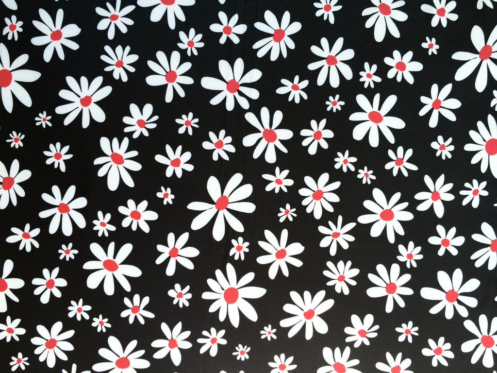 Hello Daisy Hat: Red Center